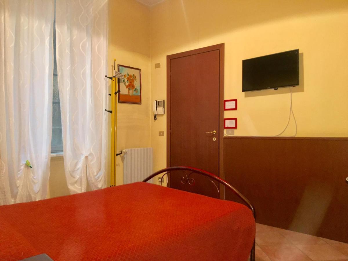 Apartamento On The Corner With Piazza Duomo Milán